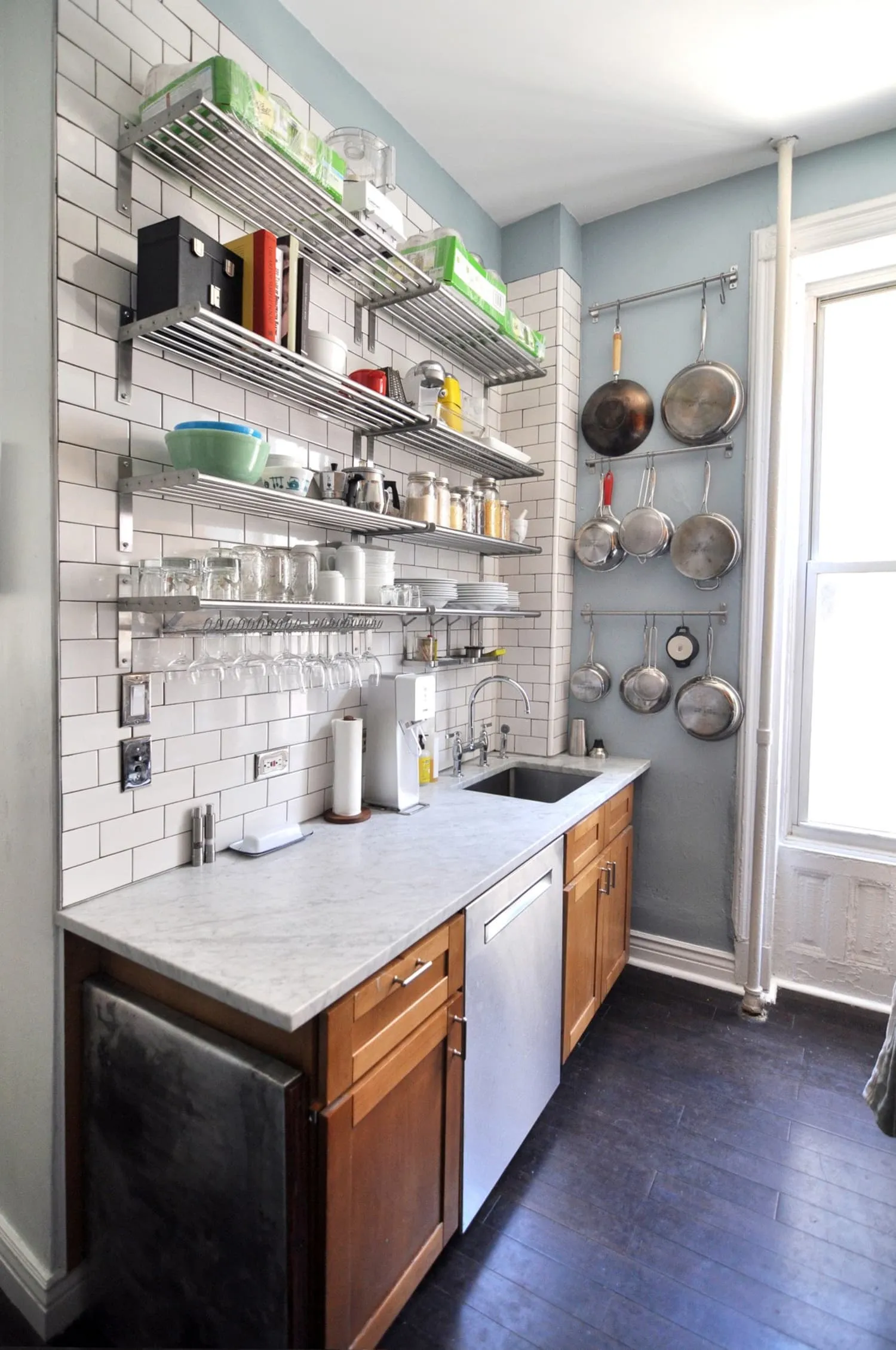 Bỏ túi những ý tưởng thiết kế nội thất phòng bếp nhỏ xinh