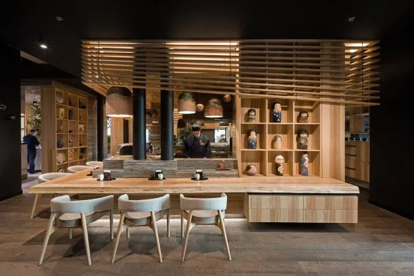 Sự hòa quyện trong thiết kế nội thất nhà hàng Nhật Bản với linh hồn Việt