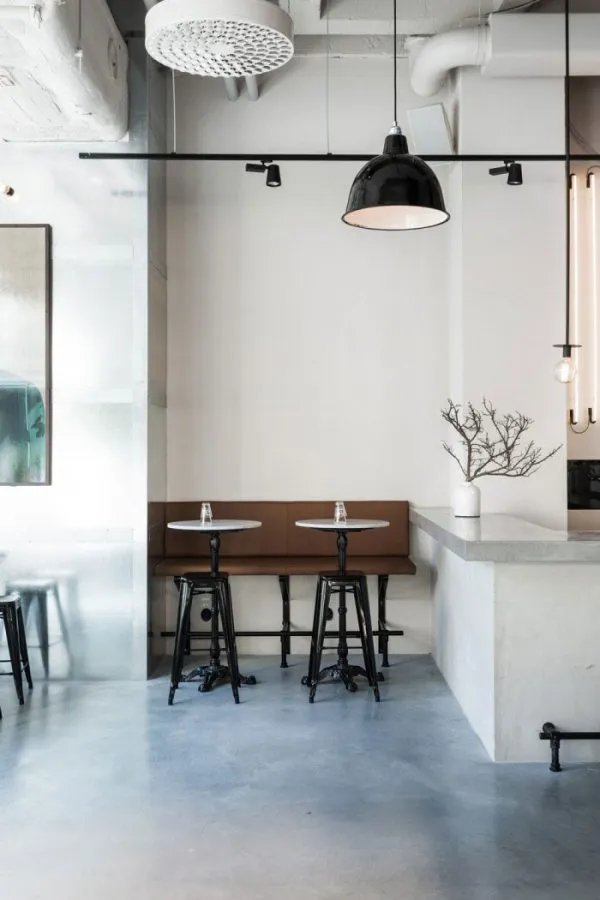 Thiết kế nội thất quán cafe phong cách công nghiệp (industrial style)