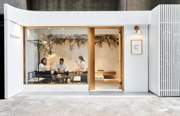 Thiết kế quán cafe 40m2 theo phong cách trẻ trung và năng động